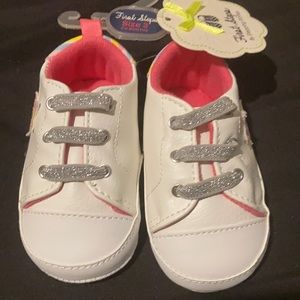 Baby shoes size 3